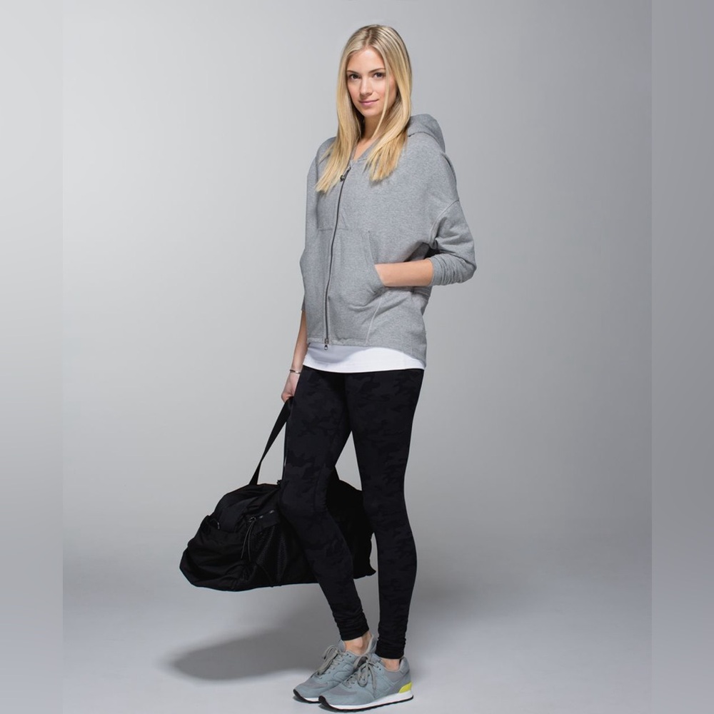 NWT Lululemon Hold Your Om Hoodie